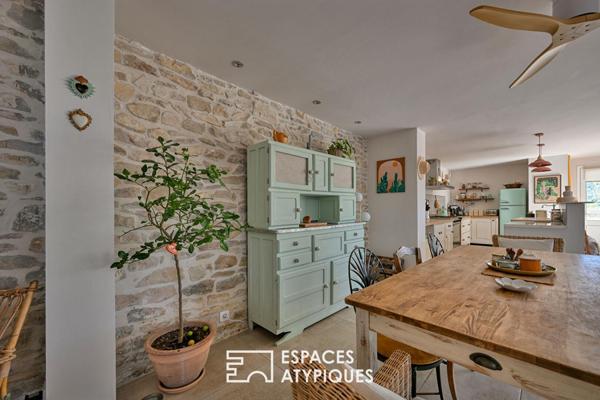 Bâtisse de caractère rénovée avec vue magnifique