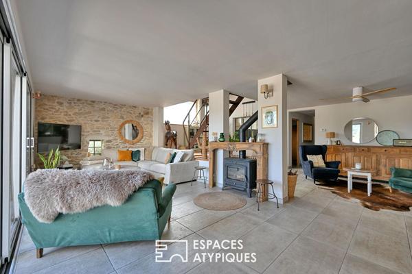 Bâtisse de caractère rénovée avec vue magnifique