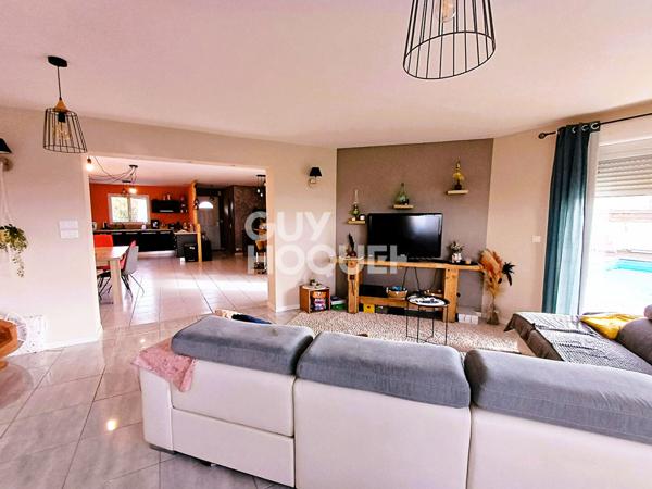 Superbe Maison à Vendre proche Hagetmau- 5 Chambres et Grand Terrain !