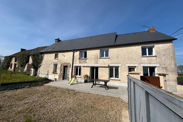 Maison à vendre - 6 pièces - 186 m² MAURON (56430)