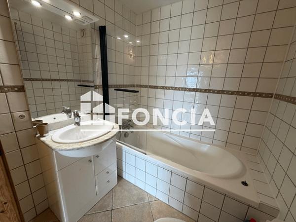 Location Studio 28 m² - Sallanches 74700