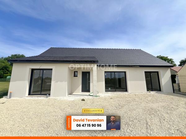 Maison neuve à vendre 5 pièces 109 m² habitables VILLEFRANCHE SUR CHER (41) sous garantie décennale, à proximité du centre ville à 10min de Romorantin et de l'axe autoroutier A85