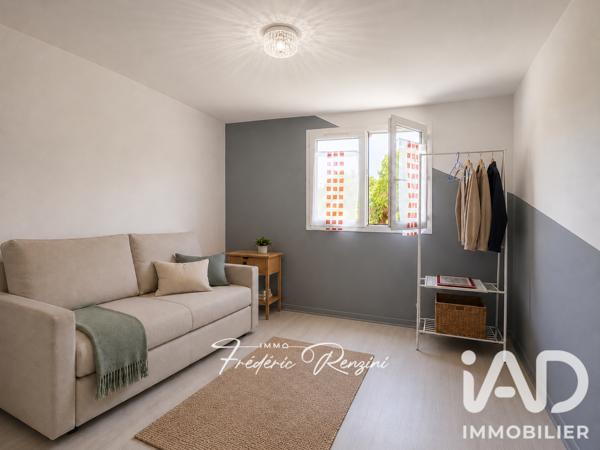 Maison à vendre 6 pièces 140 m² Pennautier