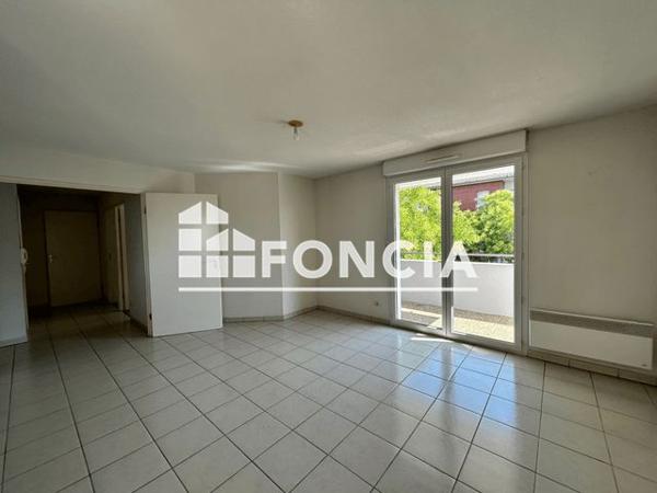 Location Appartement 3 pièces 61.8 m² - 7 QUATER RUE PAUL BEME Le Passage 47520