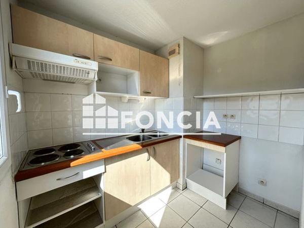 Location Appartement 3 pièces 61.8 m² - 7 QUATER RUE PAUL BEME Le Passage 47520