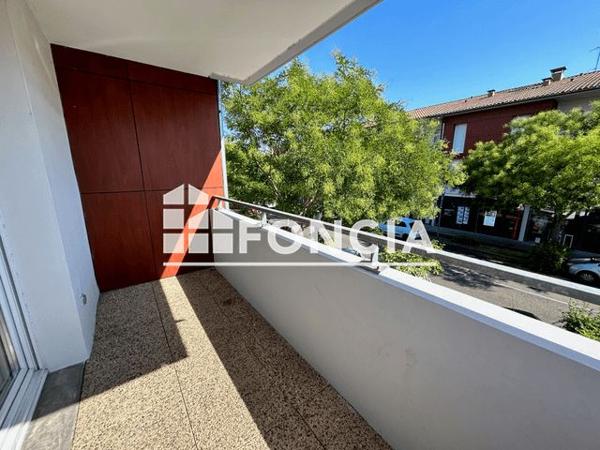 Location Appartement 3 pièces 61.8 m² - 7 QUATER RUE PAUL BEME Le Passage 47520