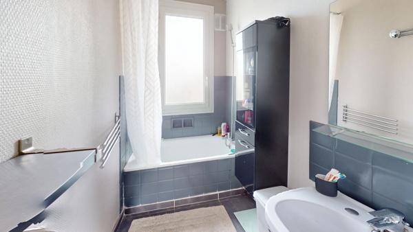 Appartement Saint Martin D Heres 3 pièce(s) 63 m2