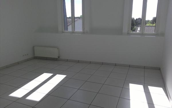 Appartement à louer    3 pièces •  Gradignan