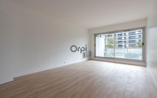 Appartement à vendre    3 pièces • 68,51 m2 Saint-Maurice