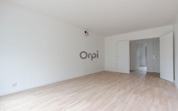 Appartement à vendre    3 pièces • 68,51 m2 Saint-Maurice