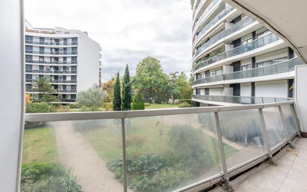 Appartement à vendre    3 pièces • 68,51 m2 Saint-Maurice