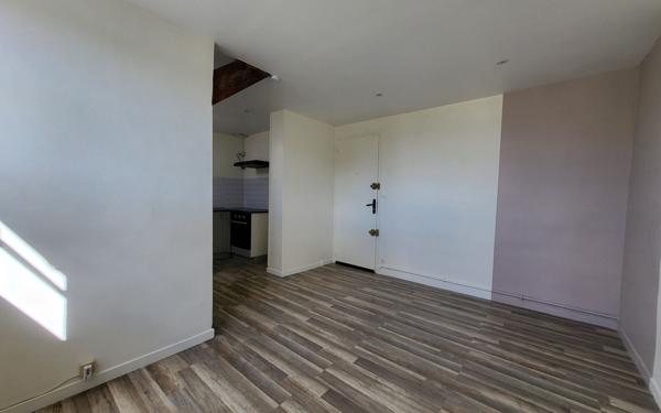 Appartement à louer    2 pièces • 32,81 m2 Creil