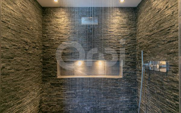 Maison à vendre    6 pièces •  Marolles-en-Brie