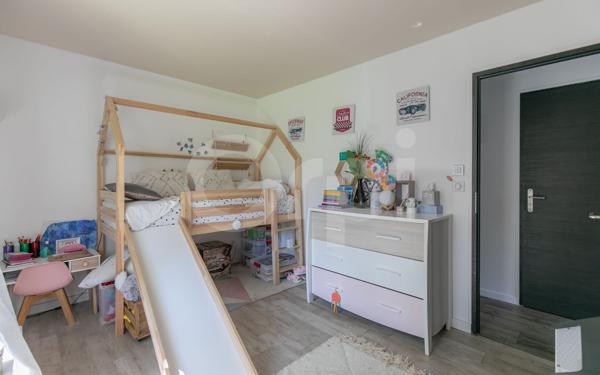 Maison à vendre    6 pièces •  Marolles-en-Brie