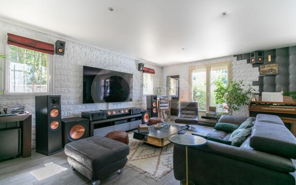 Maison à vendre    6 pièces •  Marolles-en-Brie