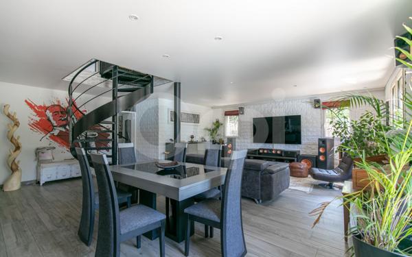 Maison à vendre    6 pièces •  Marolles-en-Brie