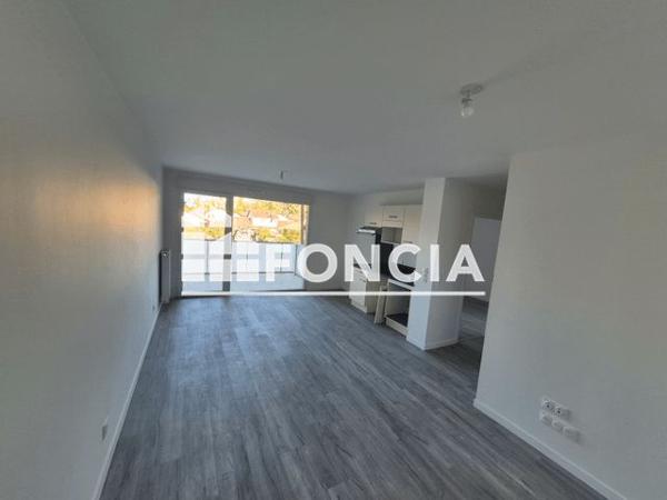 Location Appartement 2 pièces 47.2 m² - Domene 38420