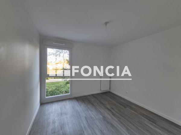 Location Appartement 2 pièces 47.2 m² - Domene 38420