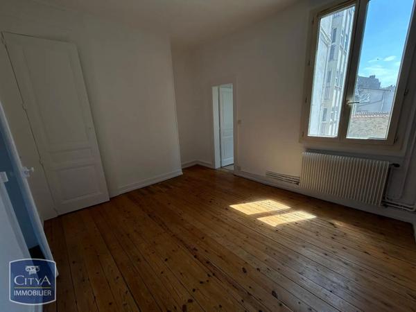 Appartement à louer 2 pièces 41.12m² Limoges (87100)