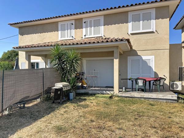 Duplex T3 avec jardin privatif - 2 parkings - Proche des plages – 249 000 €