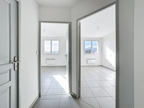 Duplex T3 avec jardin privatif - 2 parkings - Proche des plages – 249 000 €