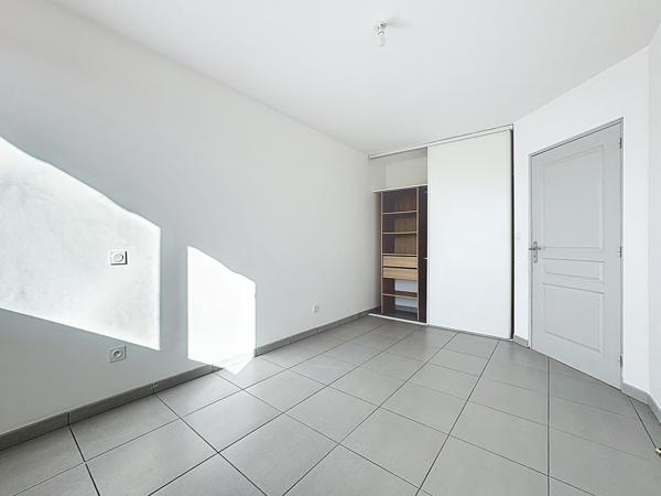 Duplex T3 avec jardin privatif - 2 parkings - Proche des plages – 249 000 €