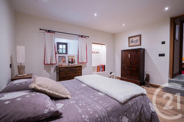 Maison à vendre  6 pièces - 230 m 2   ST GERVAIS LES BAINS  - 74