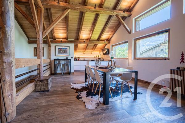 Maison à vendre  6 pièces - 230 m 2   ST GERVAIS LES BAINS  - 74