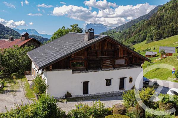 Maison à vendre  6 pièces - 230 m 2   ST GERVAIS LES BAINS  - 74
