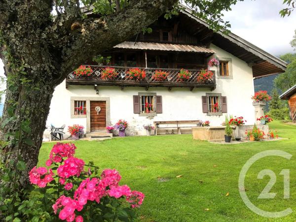 Maison à vendre  6 pièces - 230 m 2   ST GERVAIS LES BAINS  - 74