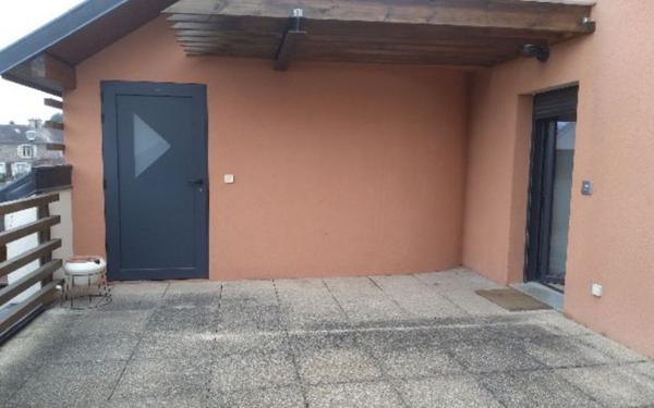 Appartement à louer    4 pièces •  Pringy