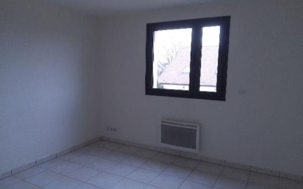 Appartement à louer    4 pièces •  Pringy