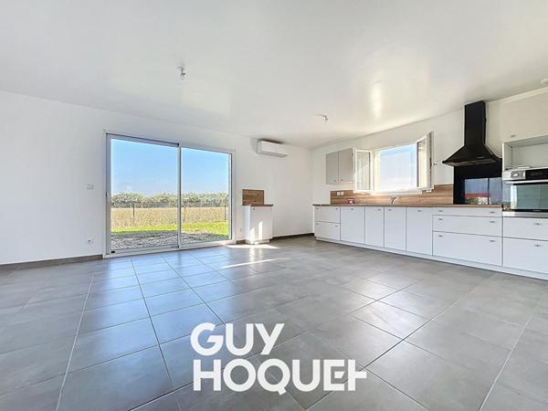 Charmante Maison de plain-pied de 2024, 2 chambres et Garage - 71680 CRECHES SUR SAONE