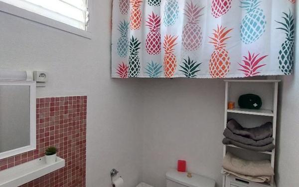 Appartement à vendre    1 pièce • 19,20 m2 Sainte-Anne