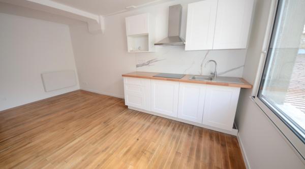 Saint-Amand-Montrond (18200) Appartement de 26 m2 à Saint Amand Montrond