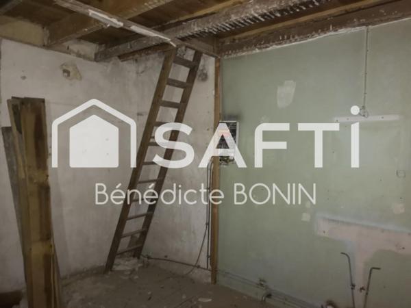 Maison de ville de 130 m² à rénover entièrement