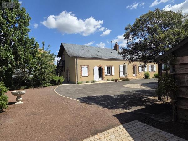 Maison à vendre à Marigné-Peuton en Mayenne (53200), ref : 53073-1693