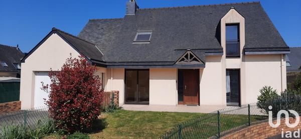 Maison traditionnelle 5 pièces de 111 m² à Noyal-Châtillon-sur-Seiche (35230)
