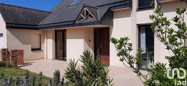 Maison traditionnelle 5 pièces de 111 m² à Noyal-Châtillon-sur-Seiche (35230)