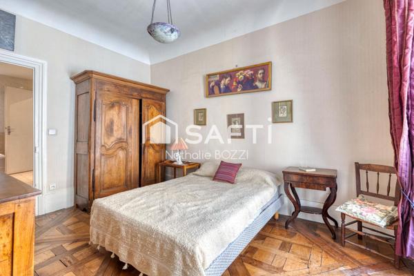 Grenoble Hyper Centre – Duplex de 163 m² au charme de l'ancien