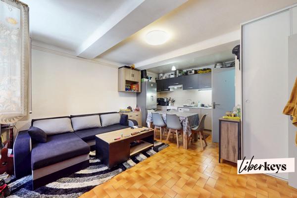 Saint-Laurent-de-la-Salanque : Charmante maison de village de 76 m²