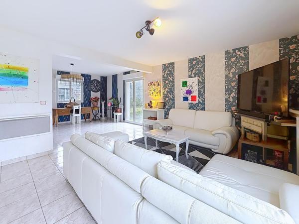 Maison individuelle 5 pièces avec garage