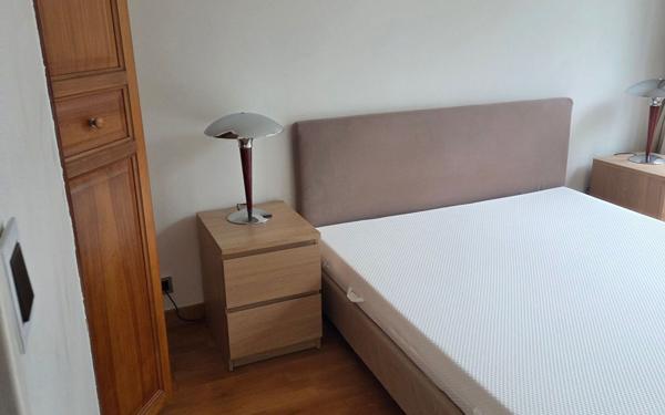 Appartement à louer    3 pièces • 81,57 m2 Sèvres