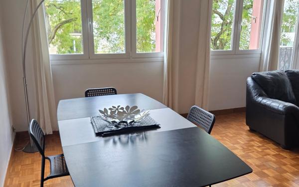 Appartement à louer    3 pièces • 81,57 m2 Sèvres