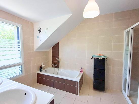 Maison 7 pièces - 150 m² Exclusivité efficity