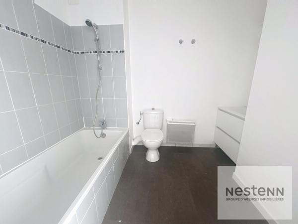 FREJUS T3 terrasse, jardin, garage 2 voitures résidence récente