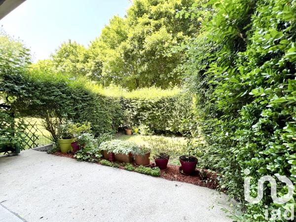 Appartement à vendre 2 pièces 49 m² Élancourt