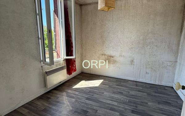 Maison à vendre    5 pièces • 65,84 m2 Choisy-le-Roi