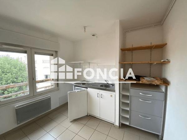 Location Appartement 2 pièces 30.04 m² - 2 RUE PIERRE ET MARIE CURIE Mont De Marsan 40000