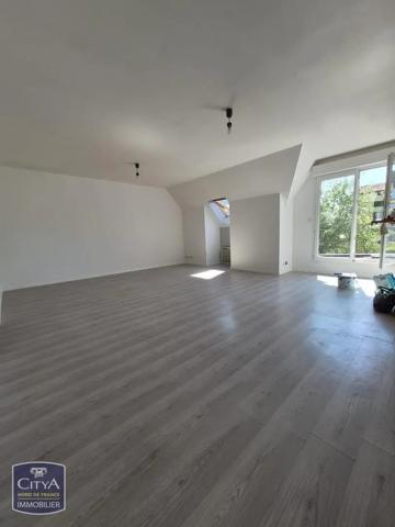 Appartement à louer 4 pièces 51.33m² Calais (62100)